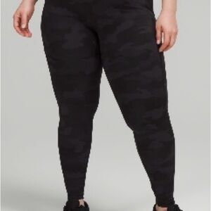 Black-camo Invigorate High-Rise 28”